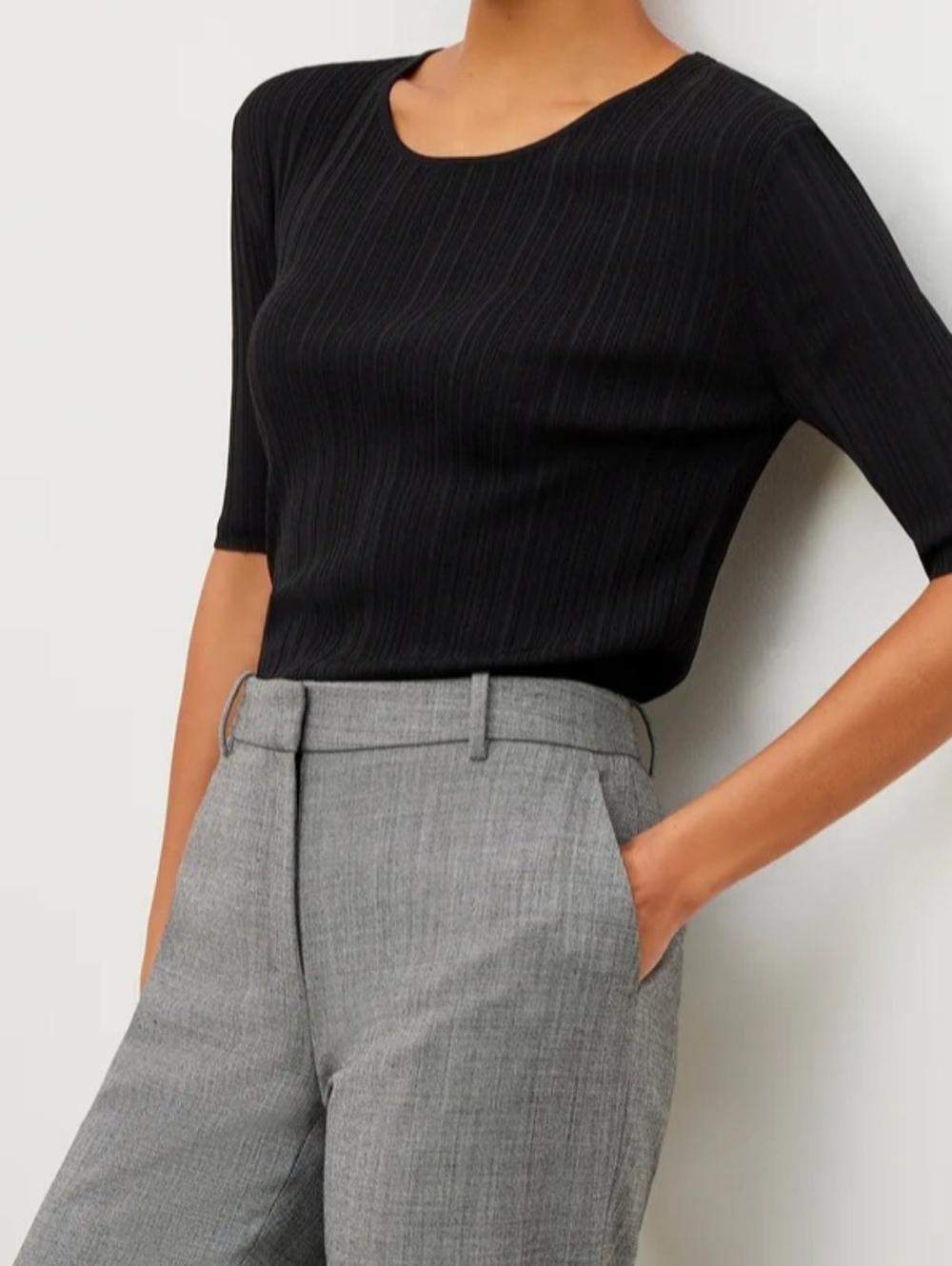 MM.LAFLEUR New YorkThe Charli - Textured Knit Black  Crew Neck Blouse Size L